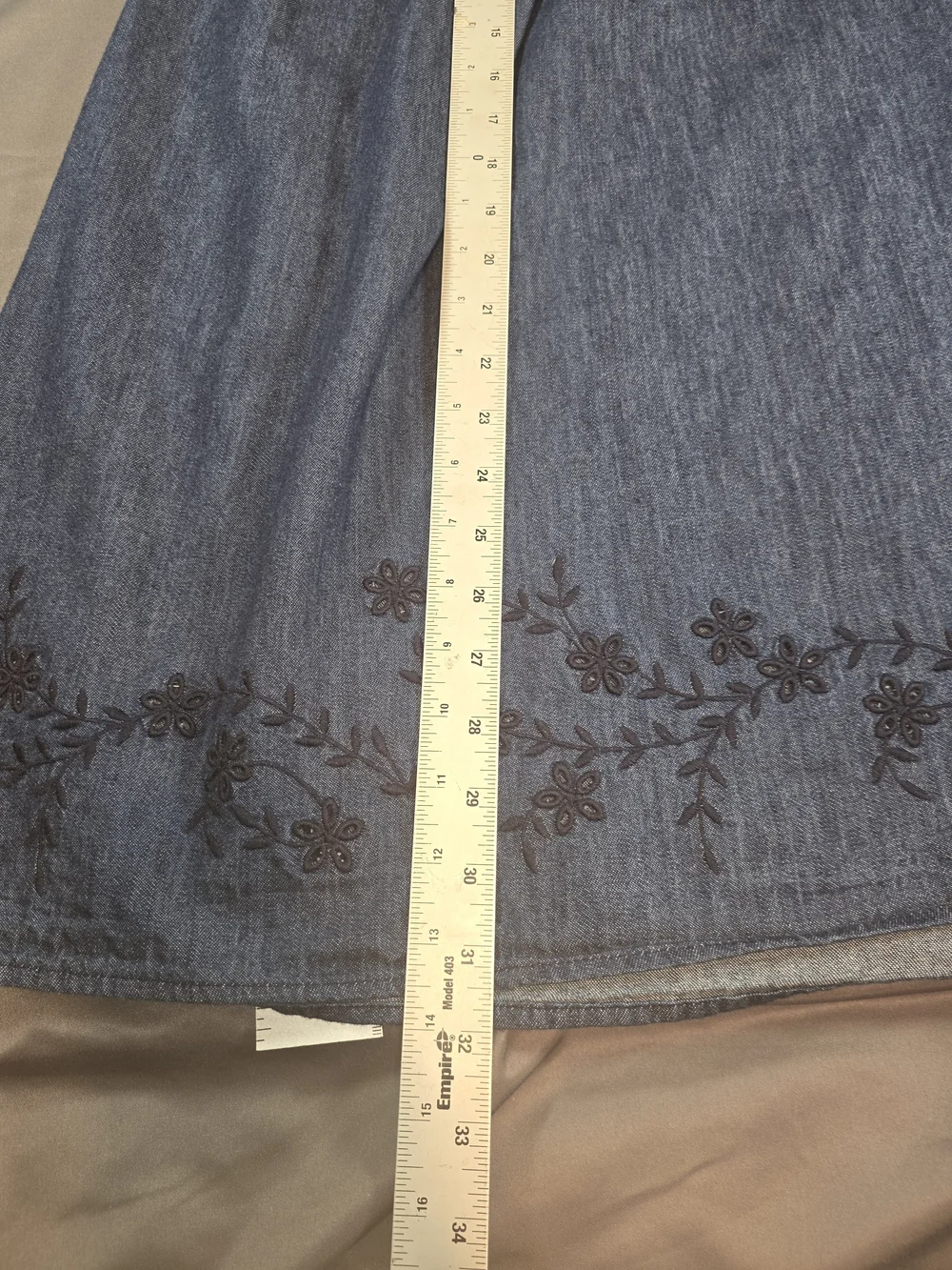 FREE ASSEMBLY XL (16–18) Embroidered Denim Skirt 🌸